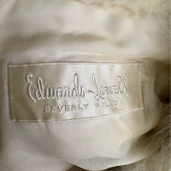 Edwards Lowell Beverly Hills Cream White Fox Fur Stole Wrap Poncho - Picture 7 of 13